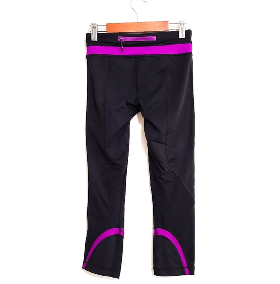 Lululemon Run Inspire Crop II Leggings in Black & Tender Violet - Picture 7 of 9